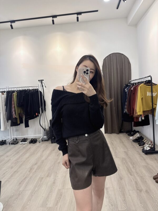 F581180 假二件蕾絲拼接毛衣