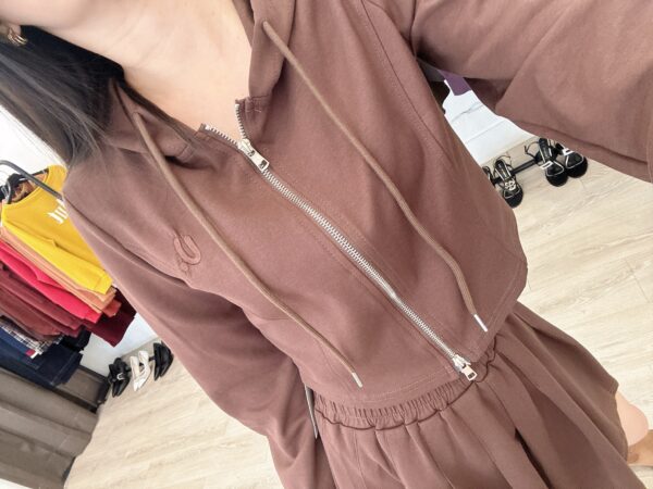 F585013-25二件式套裝(連帽外套+短裙)