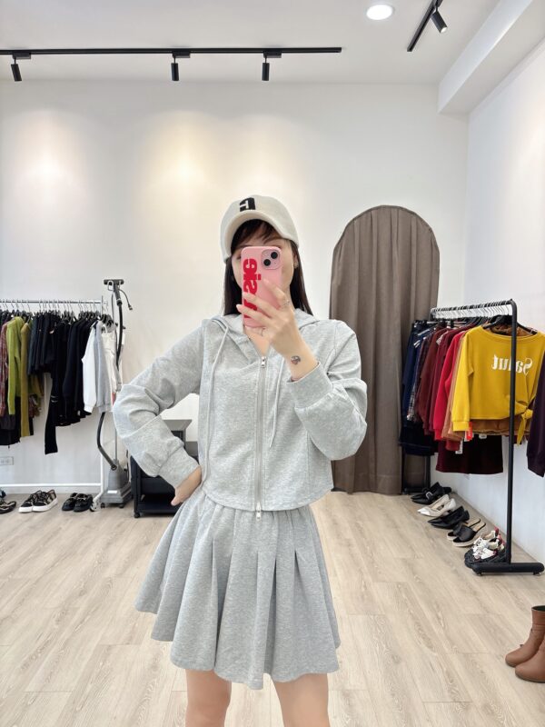 F585013-25二件式套裝(連帽外套+短裙)