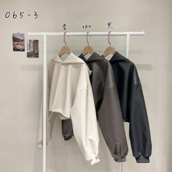 M107皮革下抽繩連帽上衣