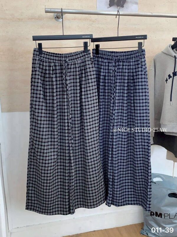 G104 miu磨毛系格子長褲