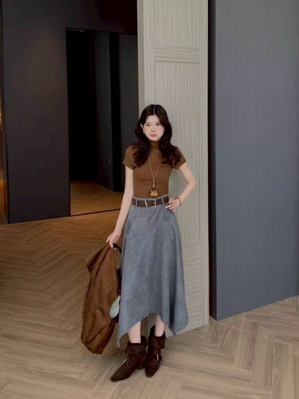 G117不規則牛皮絨長裙