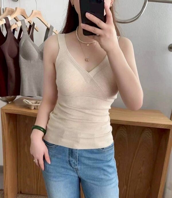 W103 羊絨蛋白磨毛背心