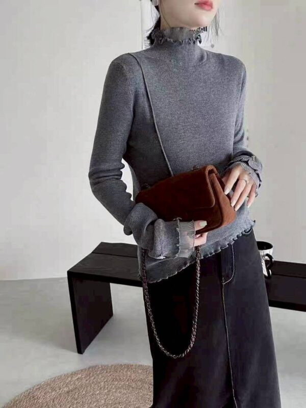 W113 木耳領拼接針織上衣