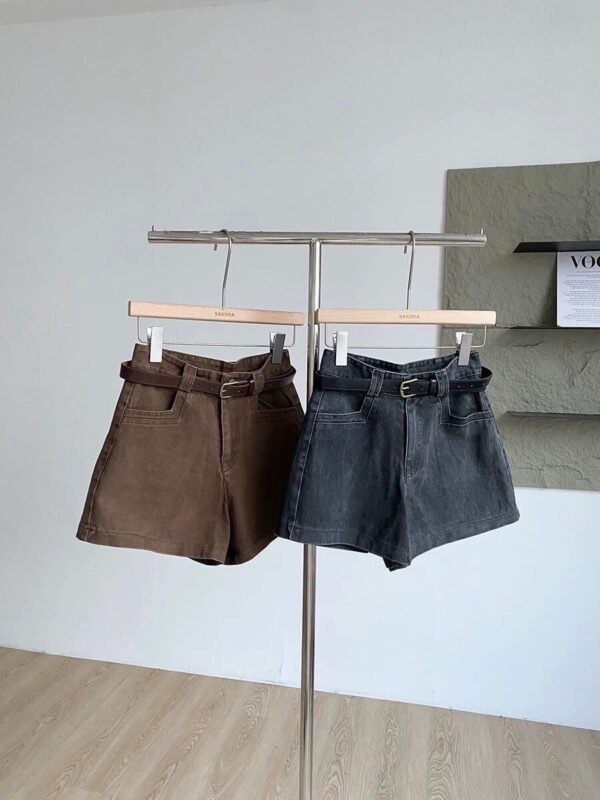 O112 附皮帶短褲