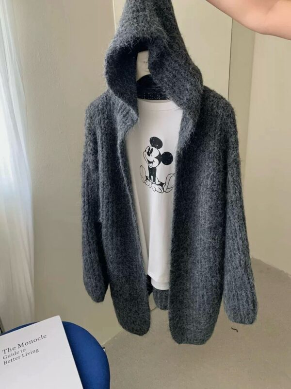 O113 溫柔份量針織連帽外套