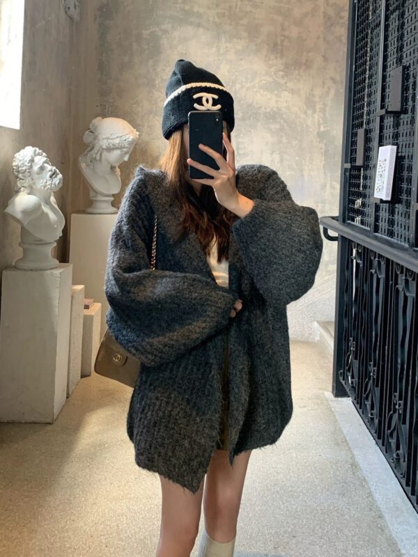 O113 溫柔份量針織連帽外套