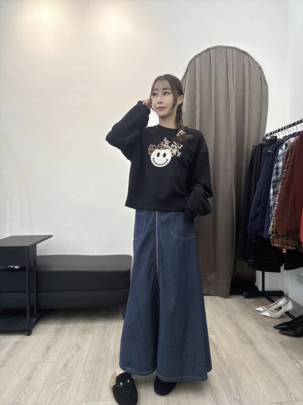 W107 後鬆緊腰頭拉鍊牛仔長裙