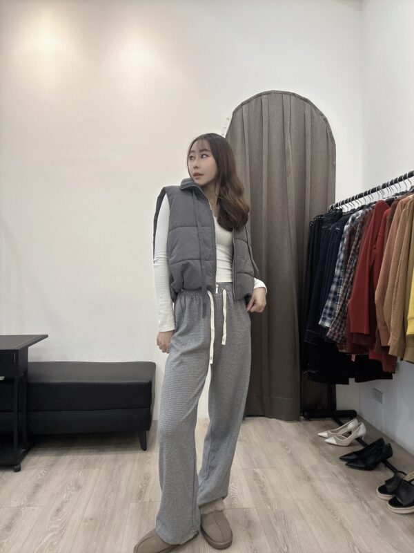 Y105 針織領鋪棉背心