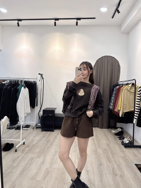 Y101 酪梨圖案大學T