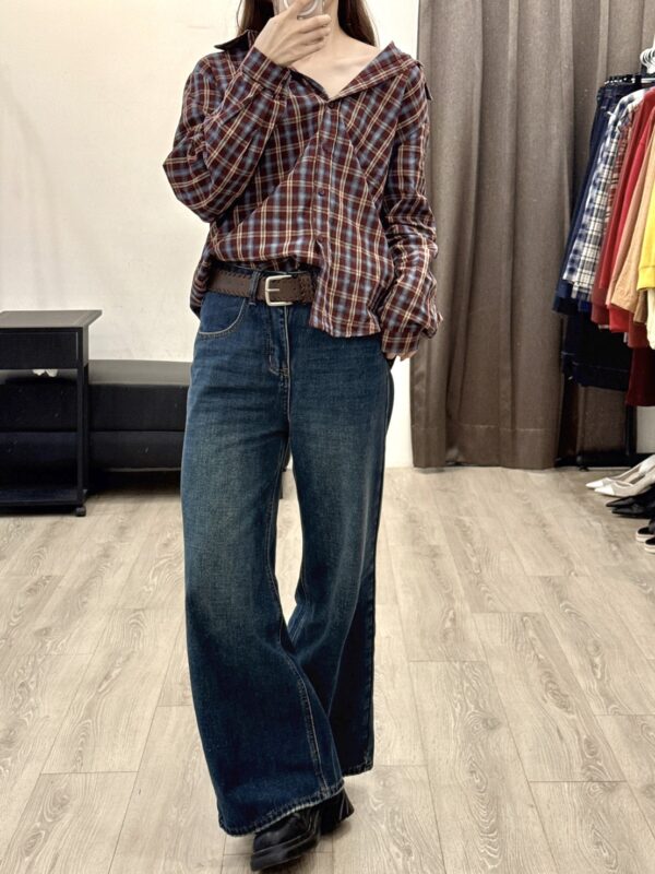 L104 咖色皮帶牛仔長褲