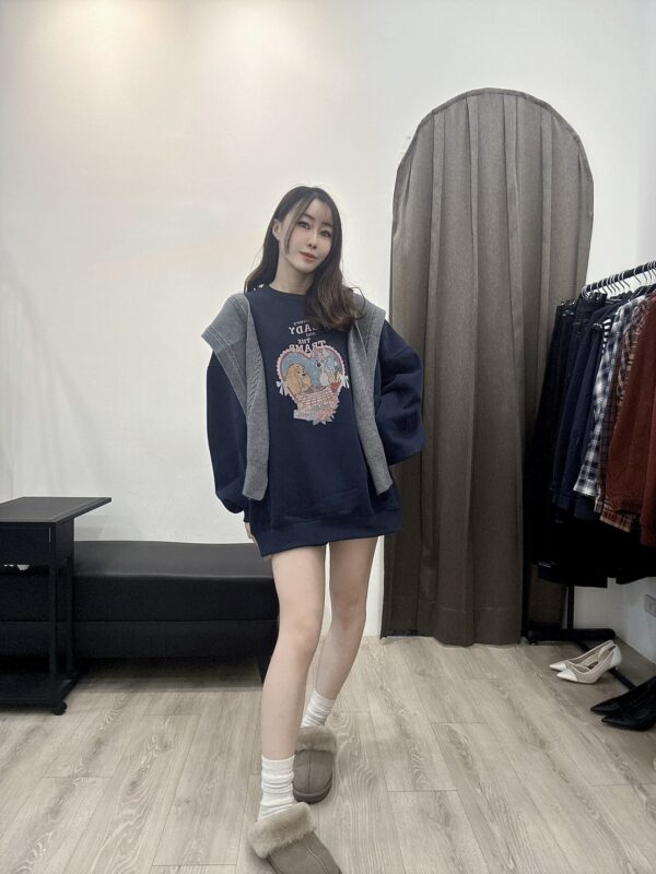 Y103 卡通愛心大學T