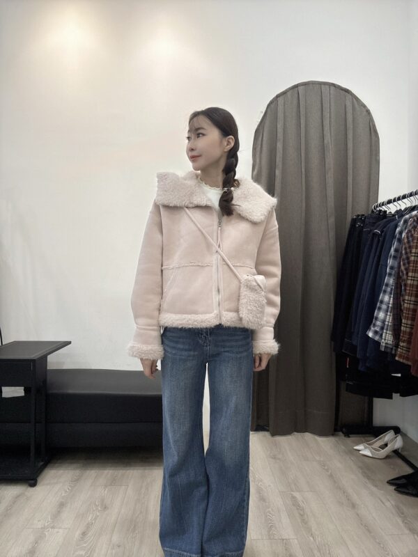 G120附包包皮毛一體外套