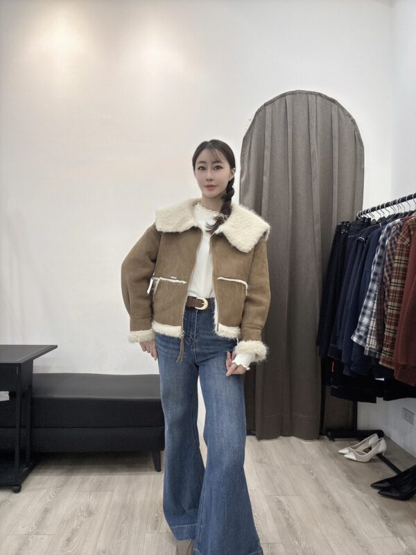 G120附包包皮毛一體外套