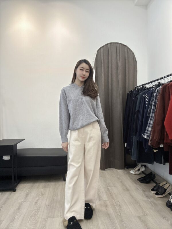 S523007 斜口袋彈力直筒褲