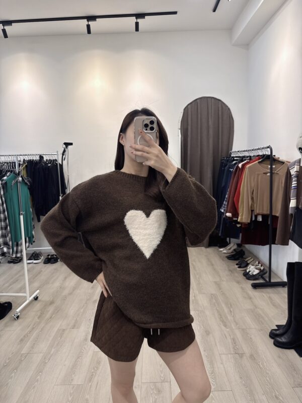 M103立體QQ毛愛心毛衣