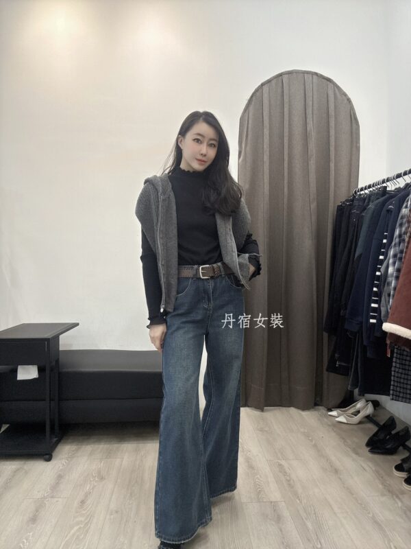 L105 麻花拉鍊針織背心