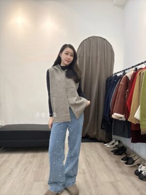 S__123404467 S521473 下開拉鍊連帽背心