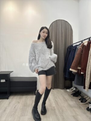 S__123650115 F581140 輕奢毛上衣