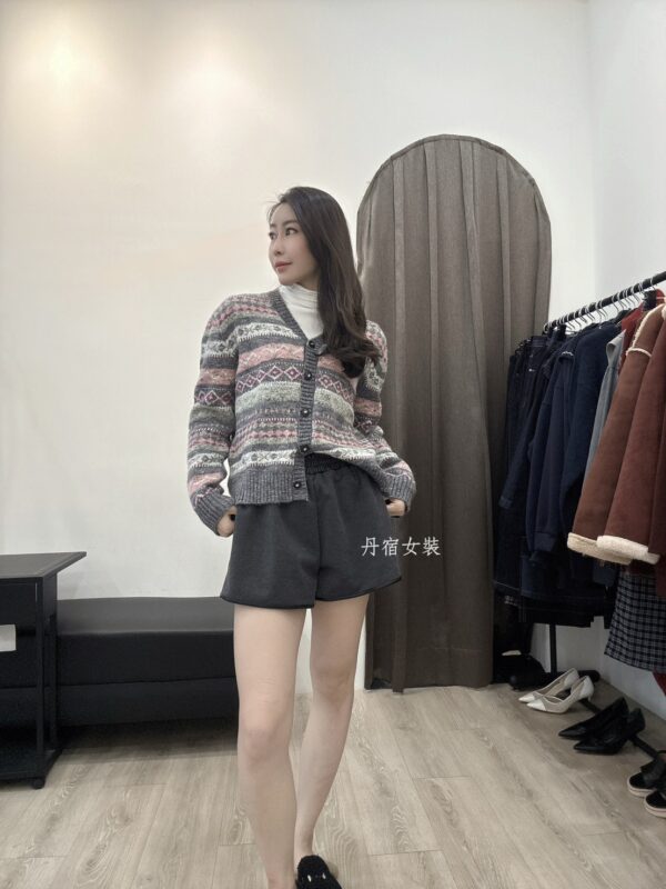 F584060 緹花針織外套