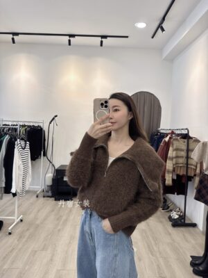 S__124370984 O123 波里斯頓大翻領針織