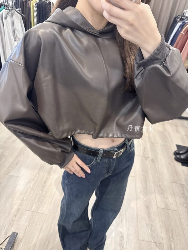 M107皮革下抽繩連帽上衣