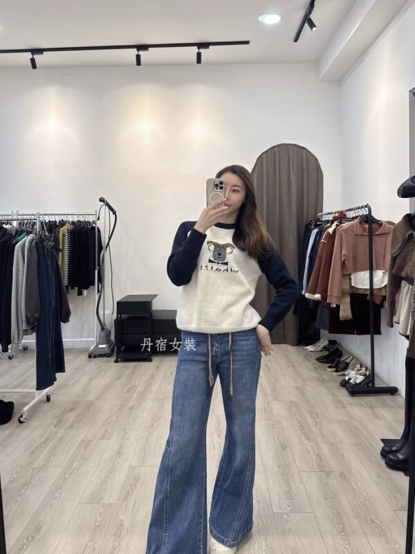 S521483 眼鏡熊配色針織上衣