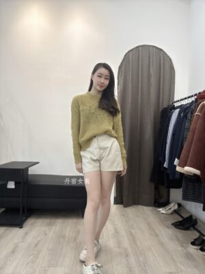 F581012 編織字母上衣