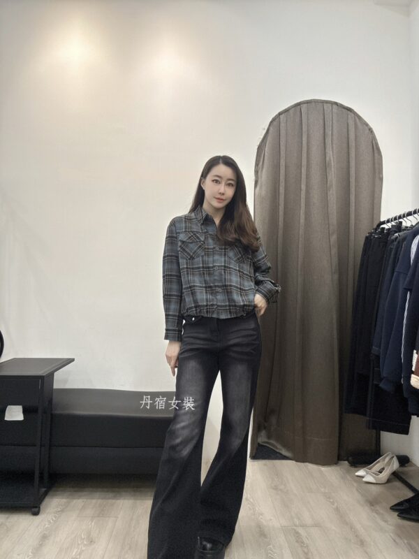 S521105 下擺鬆緊短版格紋襯衣
