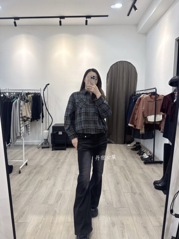 S521105 下擺鬆緊短版格紋襯衣