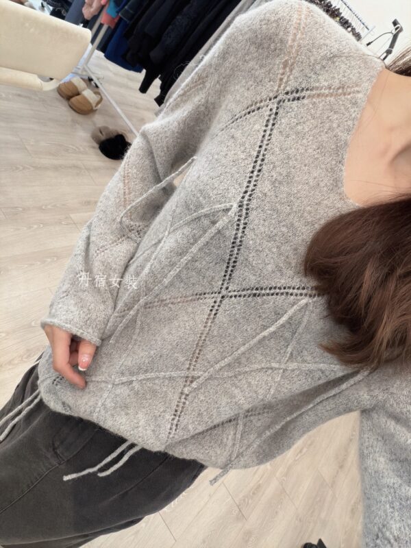 F501035 針織上衣