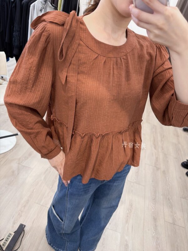 F581003 單肩打結上衣