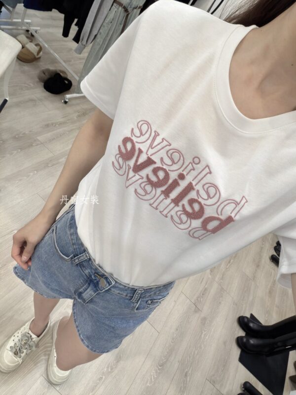 S651160 立體字母上衣