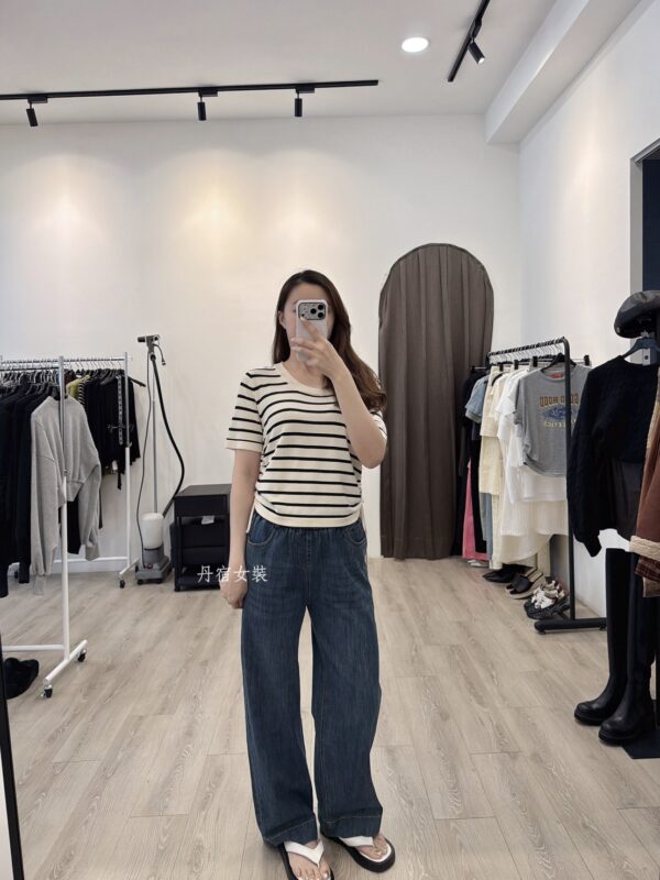 S651165 兩側抽繩橫條針織衣