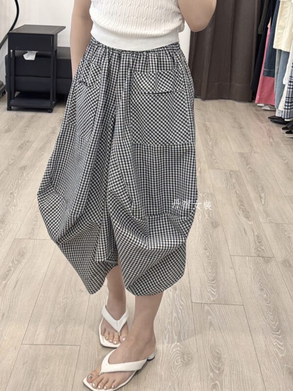 S652035 格紋不規則花苞裙