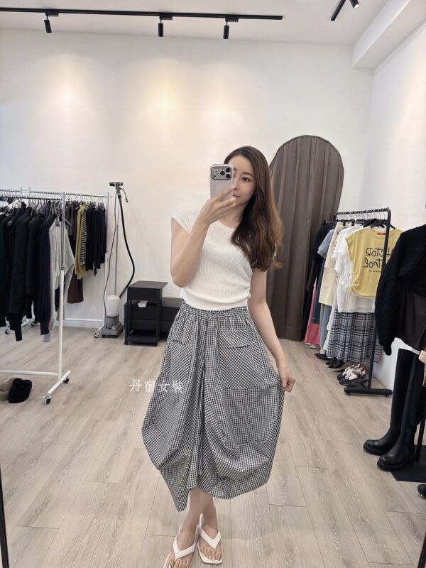 S652035 格紋不規則花苞裙