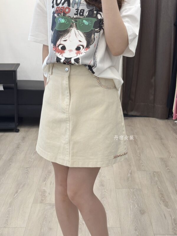 S652042 彩邊線牛仔短褲裙