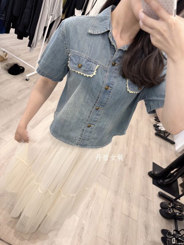 F671073 蓋袋滾蕾絲牛仔衣