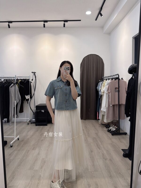 F671073 蓋袋滾蕾絲牛仔衣