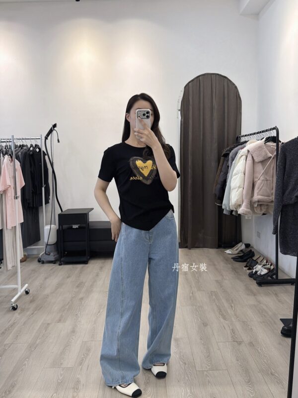 S611048 側抓皺愛心塗鴉衣