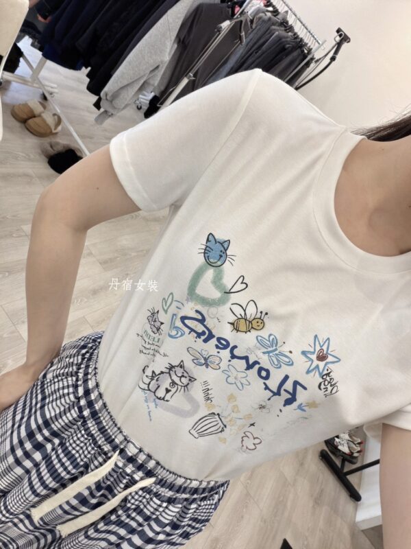 F671021 蝴蝶蜜蜂印花衣